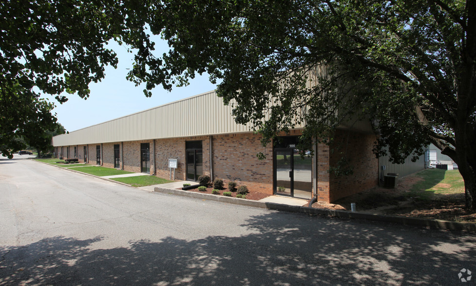 Primary Photo Of 9517 S Main St, Jonesboro Warehouse For Lease