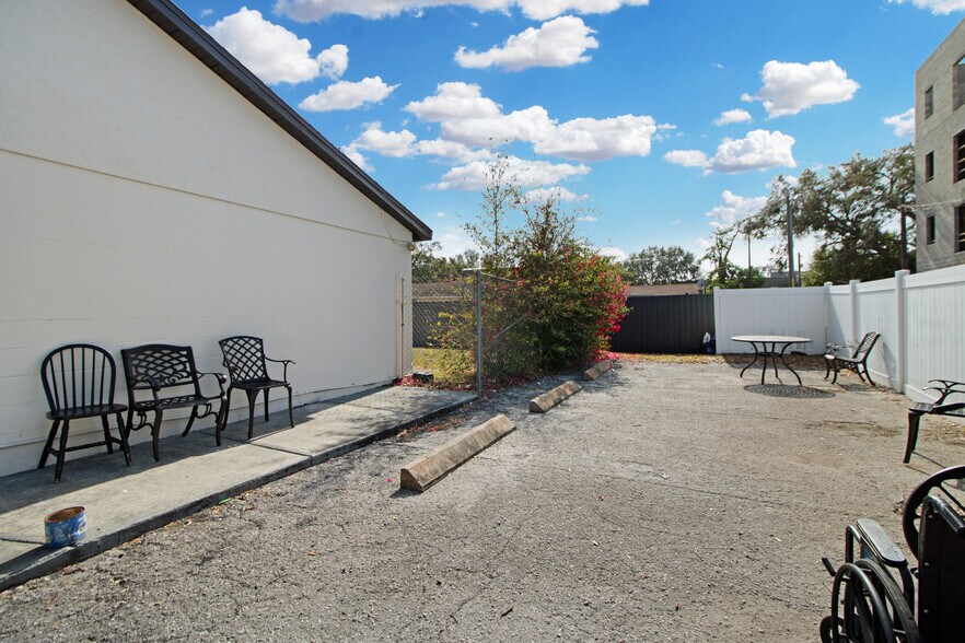 More Photos Of 820 15th St N, Saint Petersburg Assisted Living For Sale