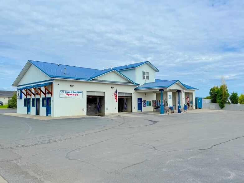 More Photos Of 3580 Ptarmigan Ln, Helena Carwash For Sale
