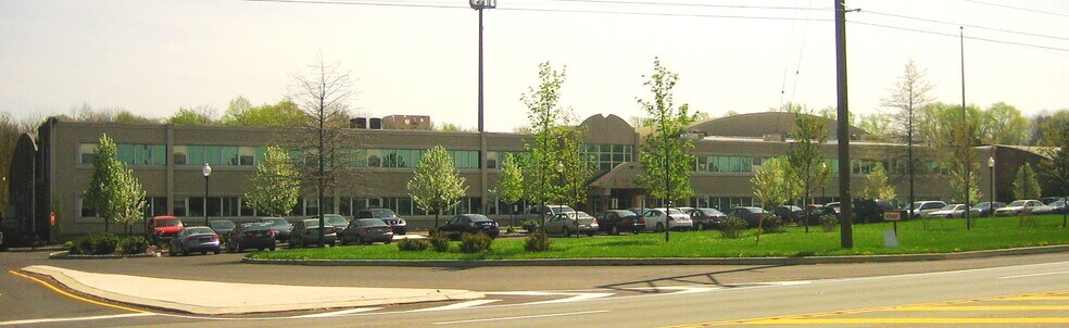 Primary Photo Of 1250 Easton Rd, Horsham Township Office For Lease