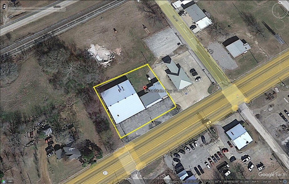 More Photos Of 6421 State Highway 31 E, Murchison Storefront For Sale
