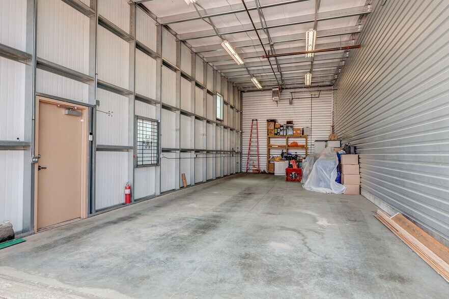 More Photos Of 18596 Longs Way, Parker Warehouse For Sale