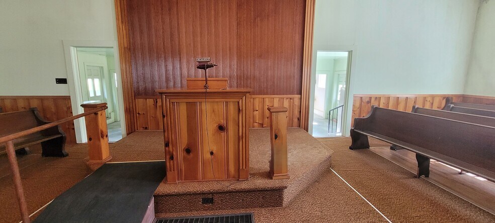 More Photos Of 6305 Pine Hall Rd, Belews Creek Specialty For Sale