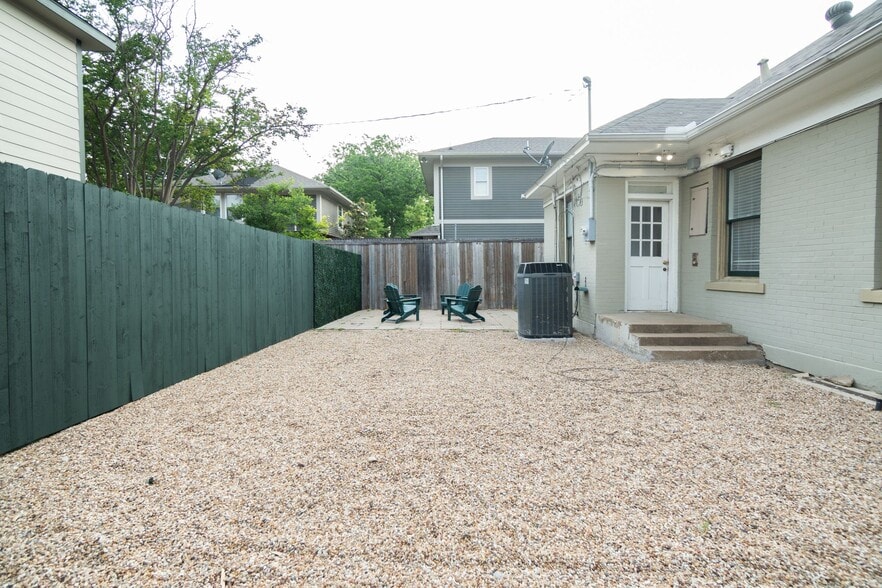 More Photos Of 5740-5742 Llano Ave, Dallas Apartments For Sale