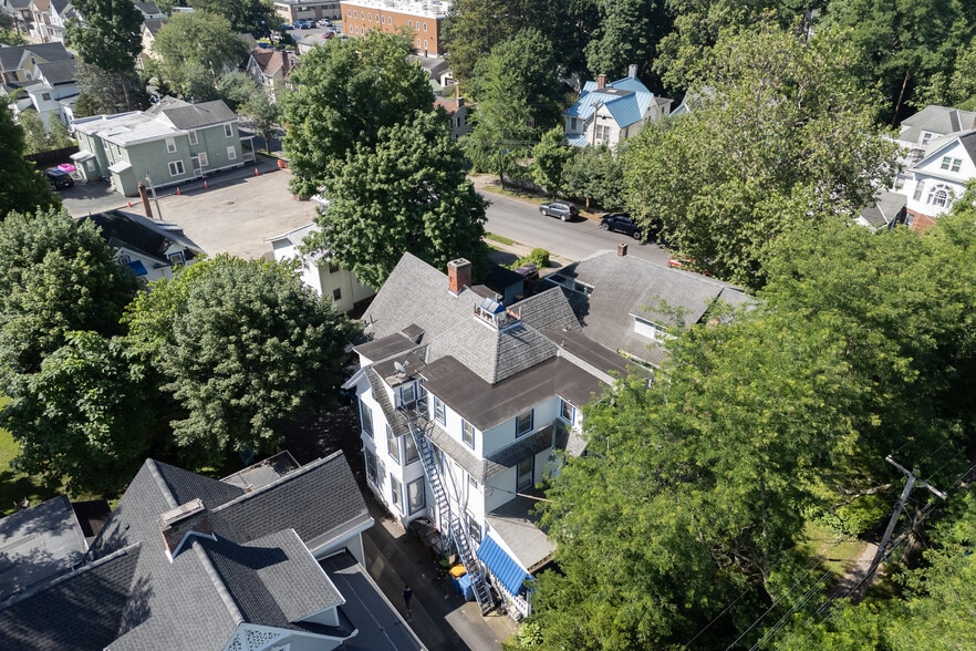 More Photos Of 58 Saint James St, Kingston Apartments For Sale