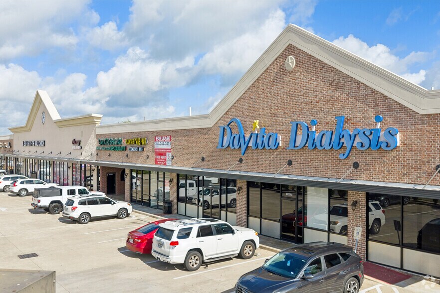 More Photos Of 14800 Westheimer Rd, Houston Storefront For Lease