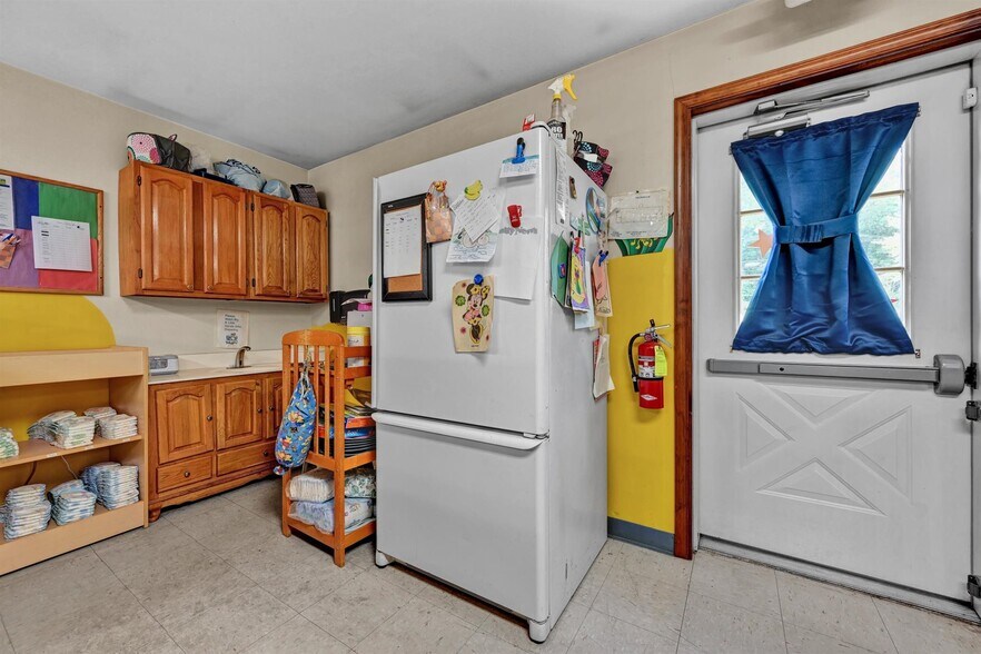 More Photos Of 10 Rausch Creek Rd, Tremont Daycare Center For Sale