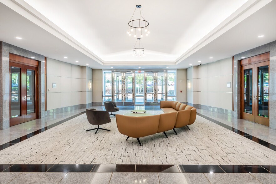 More Photos Of 13560 Morris Rd, Alpharetta Office For Lease