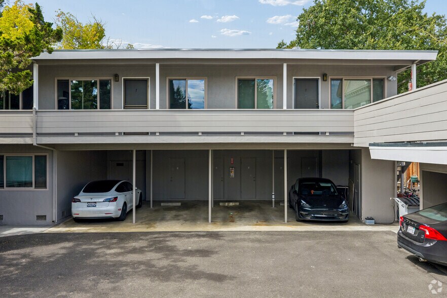 More Photos Of 660 Roble Ave, Menlo Park Apartments For Sale