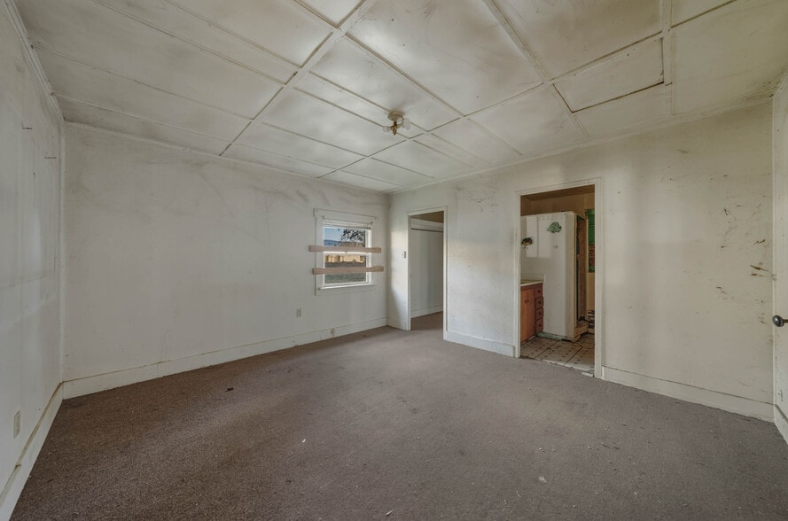 More Photos Of 3527 CA-20 Hwy, Upper Lake Flex For Sale