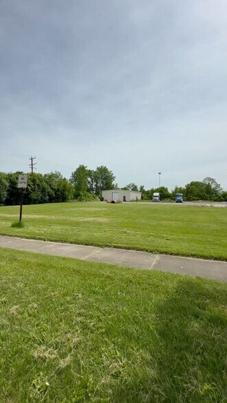 Primary Photo Of 5836 Hubbard, Garden City Warehouse For Sale