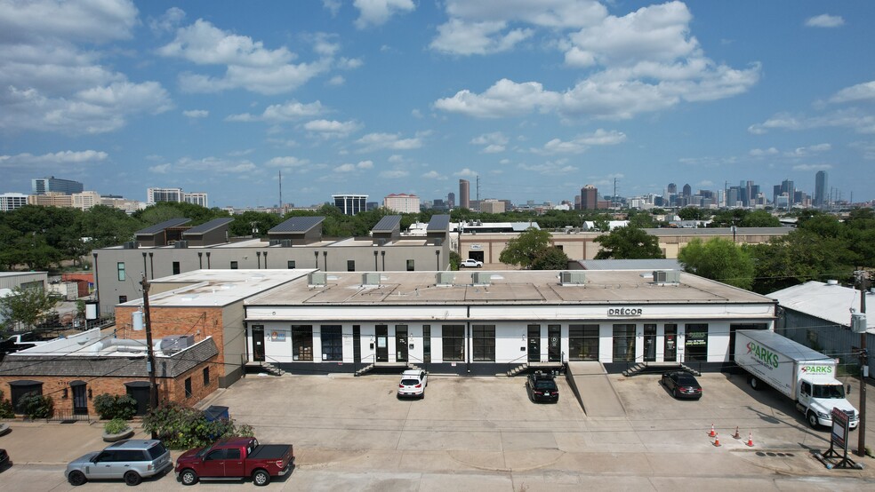 Primary Photo Of 4744 Gretna St, Dallas Showroom For Lease