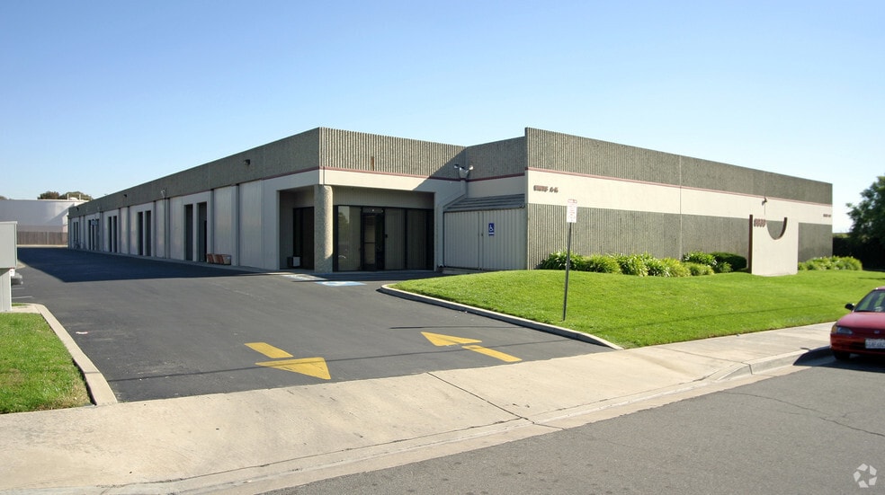 More Photos Of 8939 Vernon Ave, Montclair Warehouse For Lease