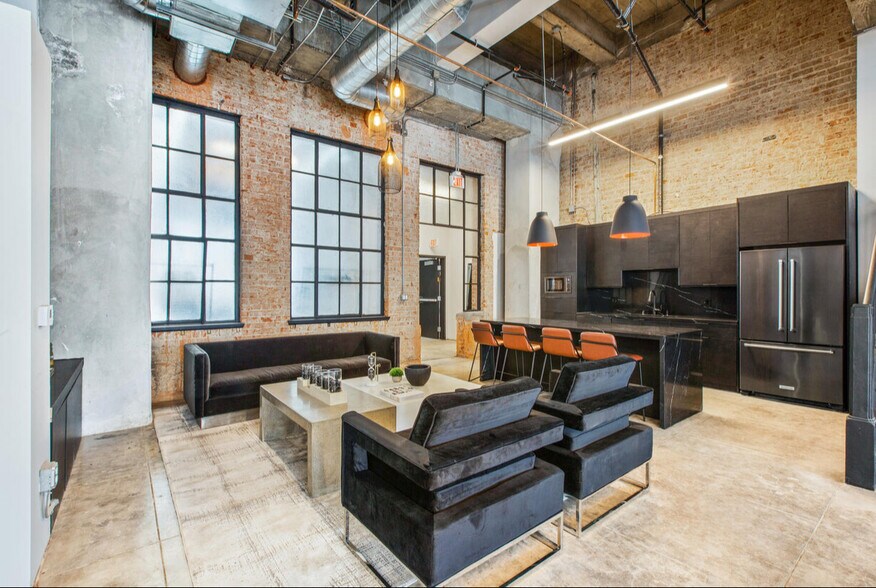 More Photos Of 537 S Broadway, Los Angeles Loft Creative Space For Sale