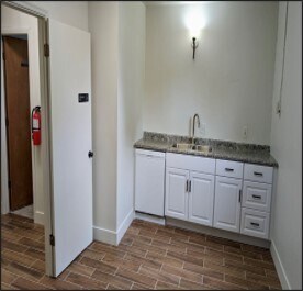 More Photos Of 6089 Salem Rd, Cincinnati Loft Creative Space For Lease