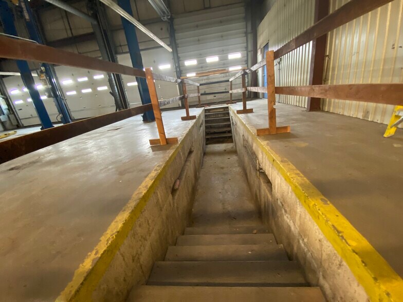 More Photos Of 7869 Big Sky Dr, Madison Storefront Retail Office For Lease