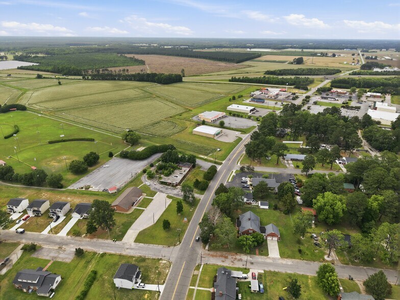 More Photos Of 501 N Main St, Robersonville Office For Sale