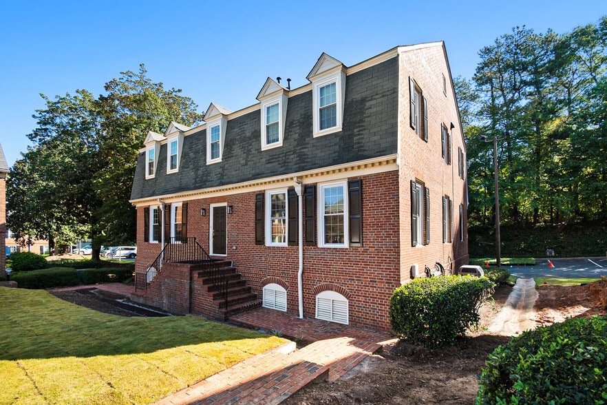 More Photos Of 8385 Dunwoody Pl, Atlanta Medical For Lease