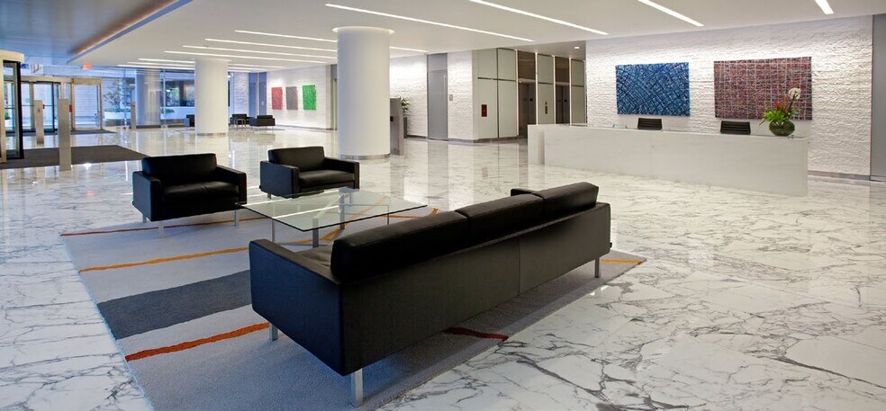 More Photos Of 1400 Crystal Dr, Arlington Office For Lease