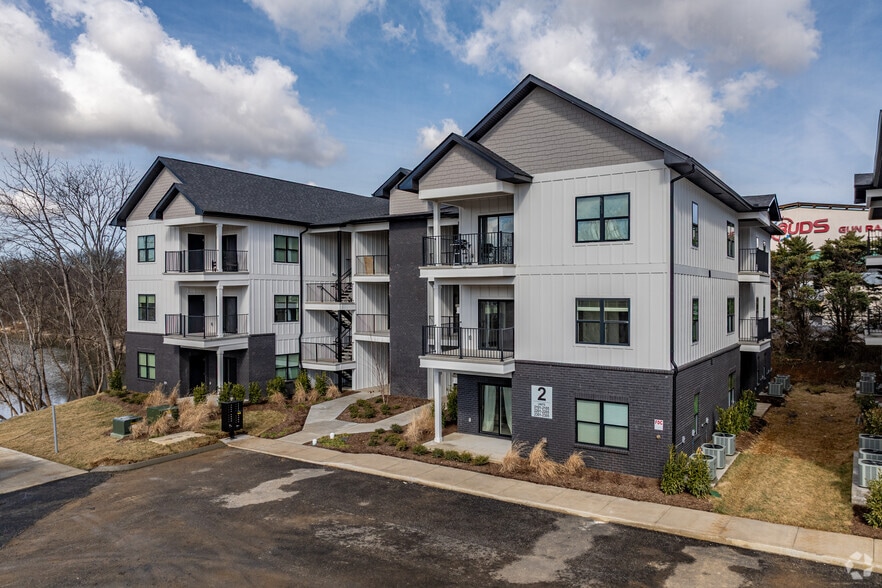 Primary Photo Of 2222 Two Rivers Blvd, Sevierville Apartments For Sale