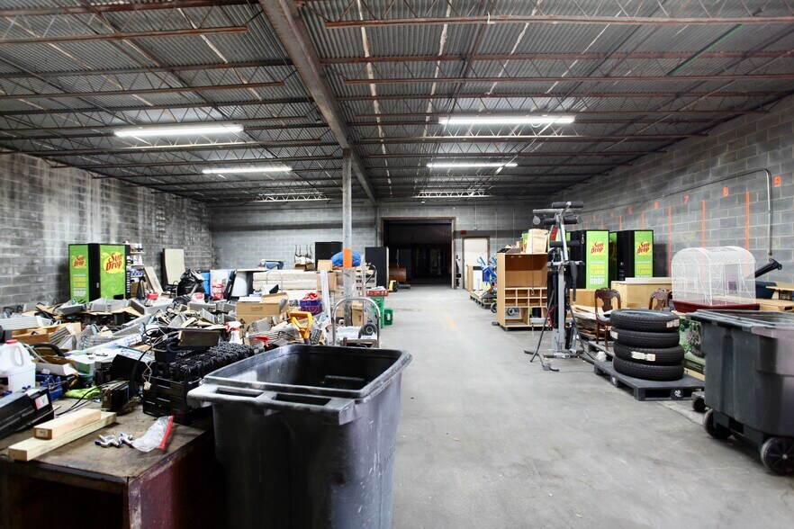 More Photos Of 360 Old Salisbury-concord Rd, Concord Distribution For Sale