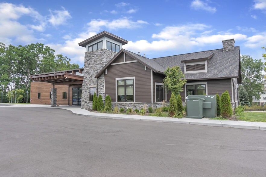 More Photos Of 10483 Dixie Hwy, Holly Rehabilitation Center For Sale