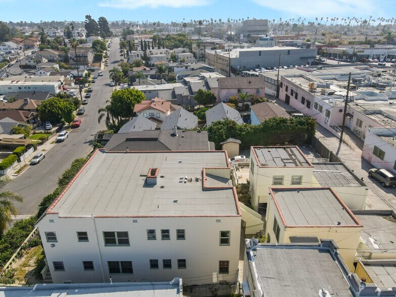 More Photos Of 4850 Mascot St, Los Angeles Apartments For Sale