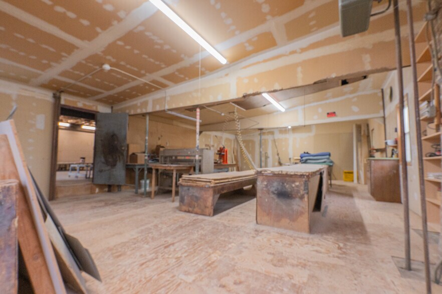 More Photos Of 209-211 Central Ave, East Newark Manufacturing For Sale