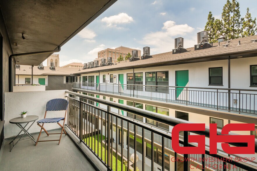 More Photos Of 262 N Los Robles Ave, Pasadena Apartments For Sale