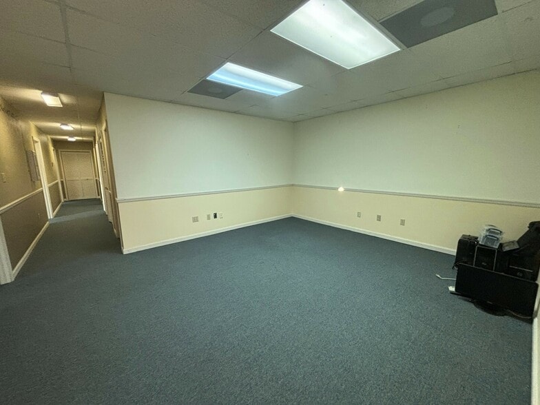 More Photos Of 1311 N Paul Russell Rd, Tallahassee Office For Sale