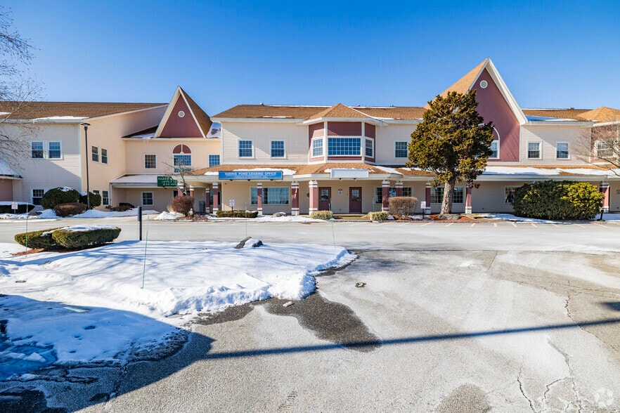 More Photos Of 30-32 Daniel Webster Hwy, Merrimack Office For Lease