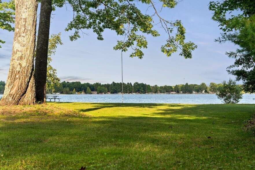 More Photos Of 3551 W Otsego Lake Dr, Gaylord Manufactured Housing Mobile Home Park For Sale