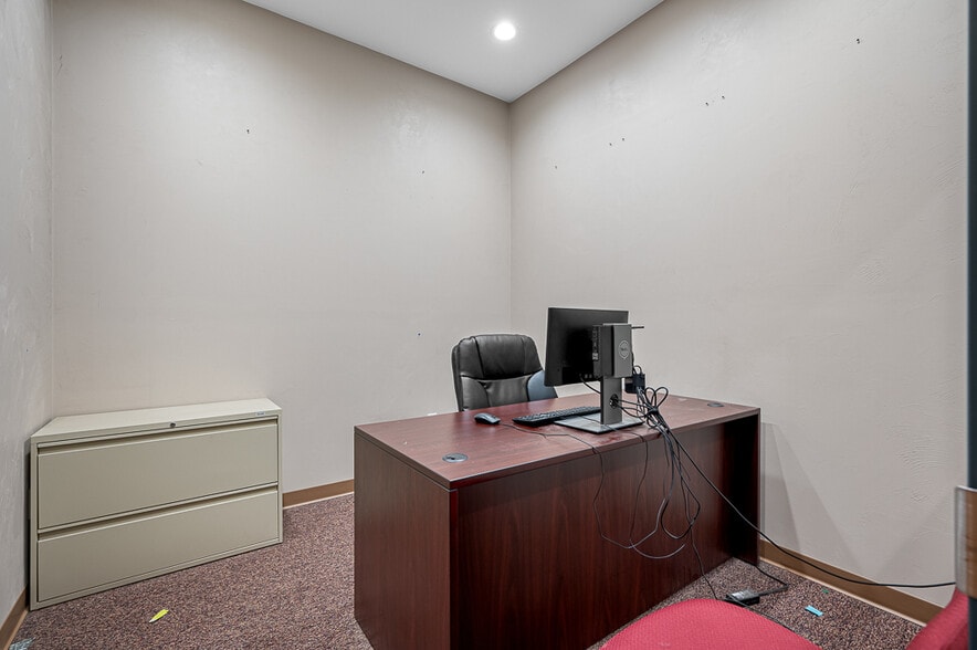 More Photos Of 10 Meadow Rd, Spencer Lodge Meeting Hall For Sale