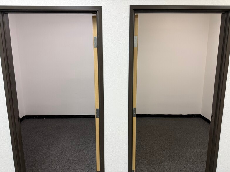 More Photos Of 5765 S Rainbow Blvd, Las Vegas Office For Lease