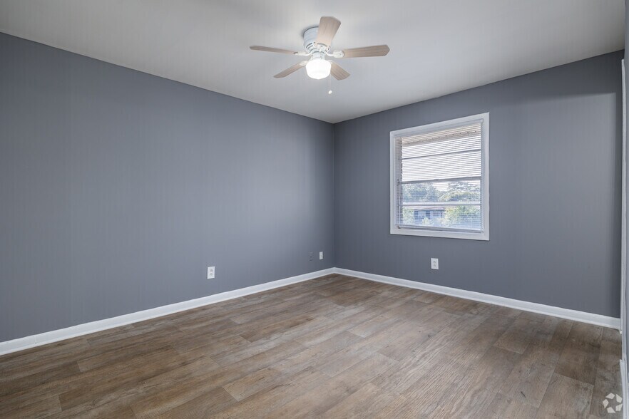 More Photos Of 1988 Plaza Ln SW, Atlanta Apartments For Sale
