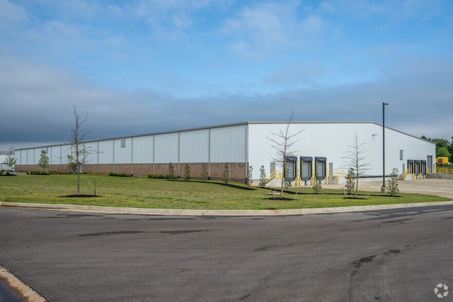 More Photos Of 25150 Will McComb Drive, Tanner Unknown For Lease