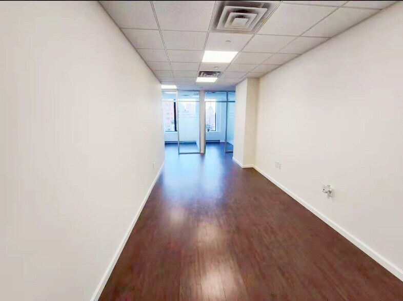 More Photos Of 139-149 Centre St, New York Medical For Sale