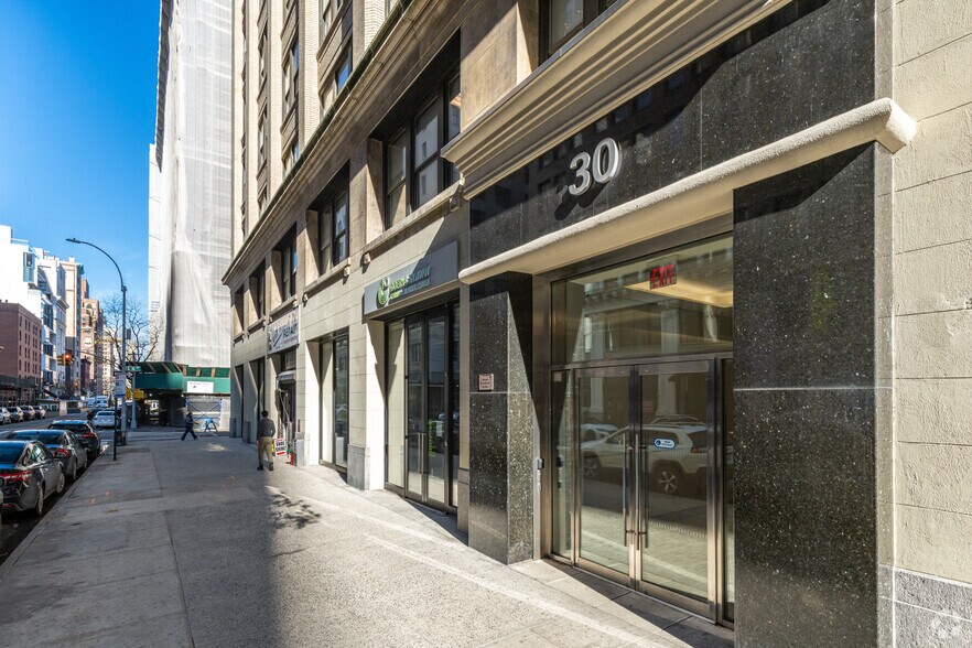 More Photos Of 30-34 Irving Pl, New York Office For Lease