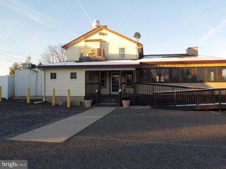 More Photos Of 1441 S West End Blvd, Quakertown Restaurant For Sale