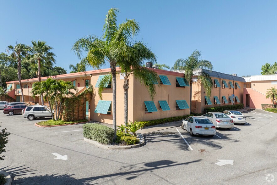 More Photos Of 1405 S Lorenzo Ave, Tampa Apartments For Sale