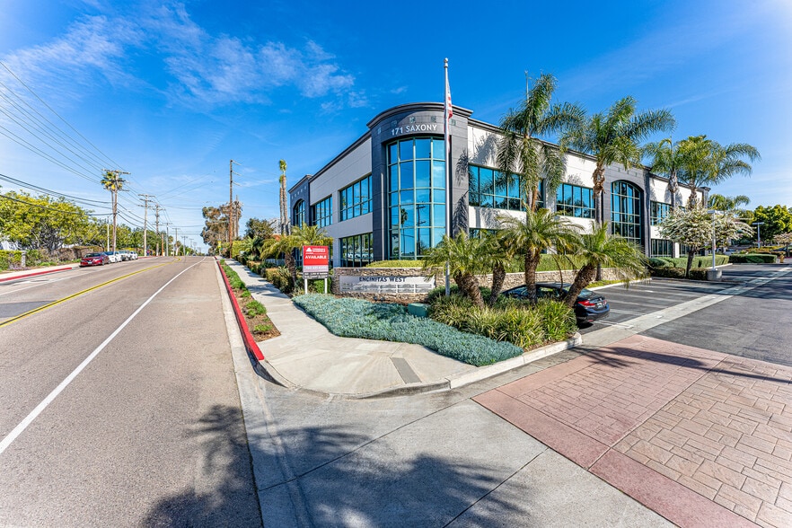 More Photos Of 171 Saxony Rd, Encinitas Medical For Lease