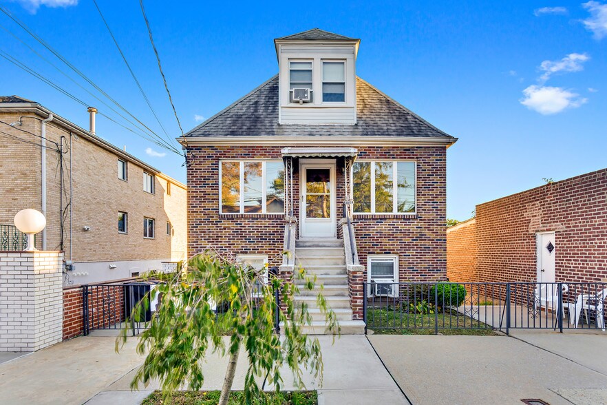 More Photos Of 3274 Griswold Ave, Bronx Apartments For Sale