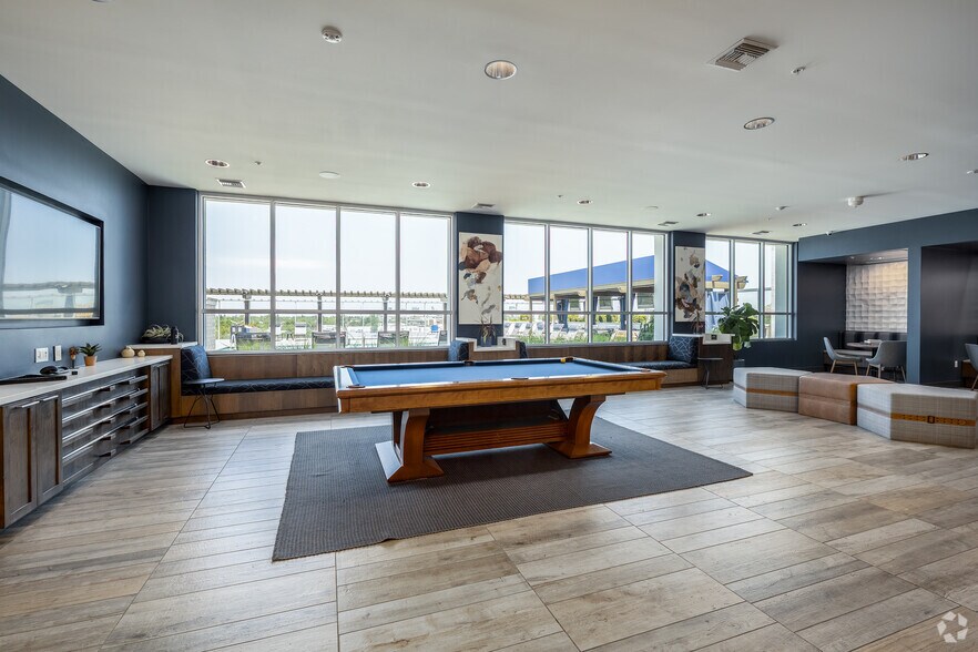 More Photos Of 3675 T St, Sacramento Apartments For Lease