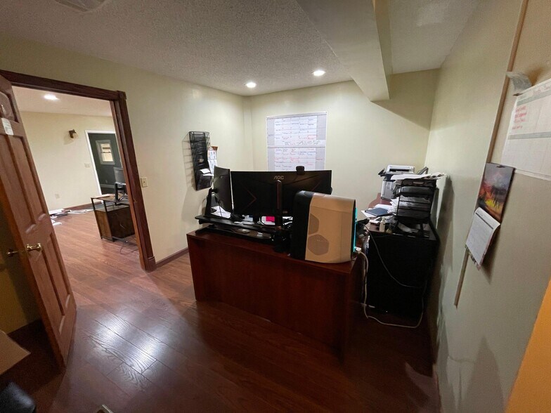 More Photos Of 708 Fairground Rd, Lucasville Land For Sale