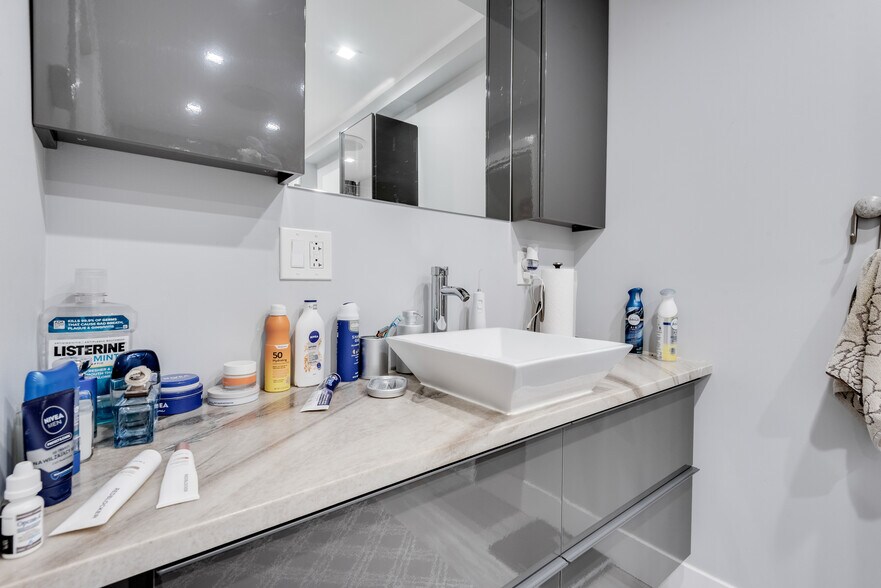 More Photos Of 2020 Bleecker St, Ridgewood Multifamily For Sale