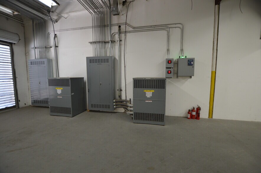 More Photos Of 1203 Beta Ct, Rockwall Light Manufacturing For Lease