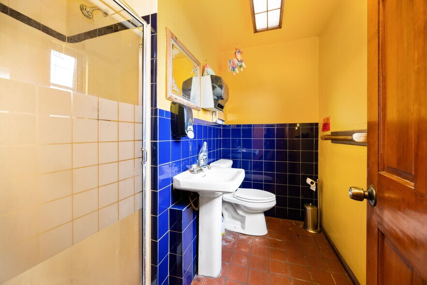 More Photos Of , Santa Ana Unknown For Sale