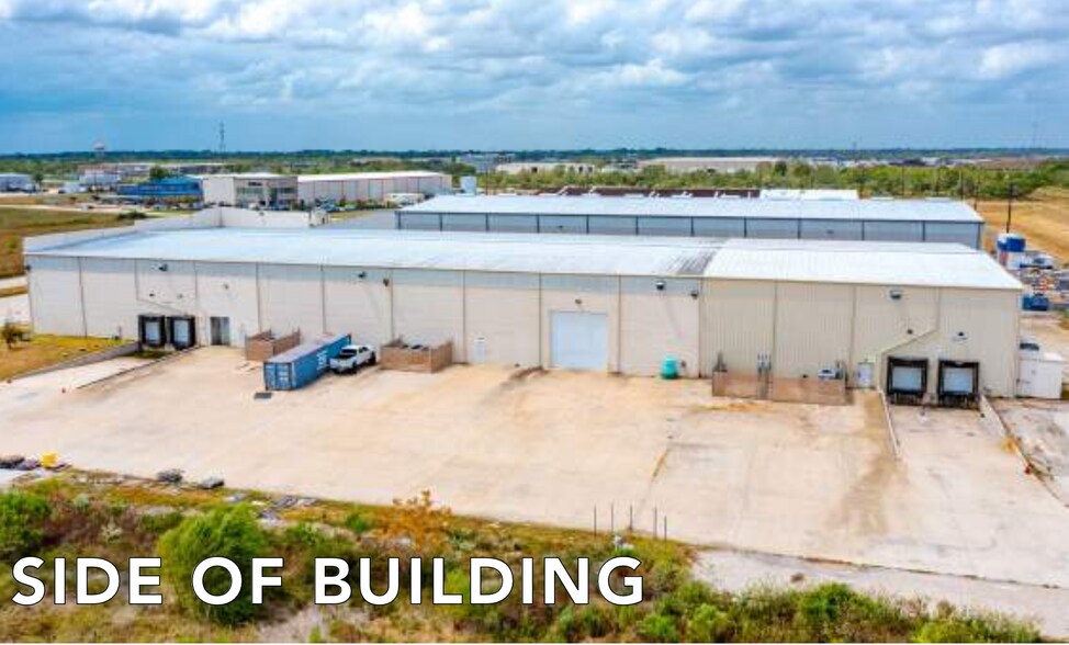 More Photos Of 25002 Clay Rd, Katy Warehouse For Lease