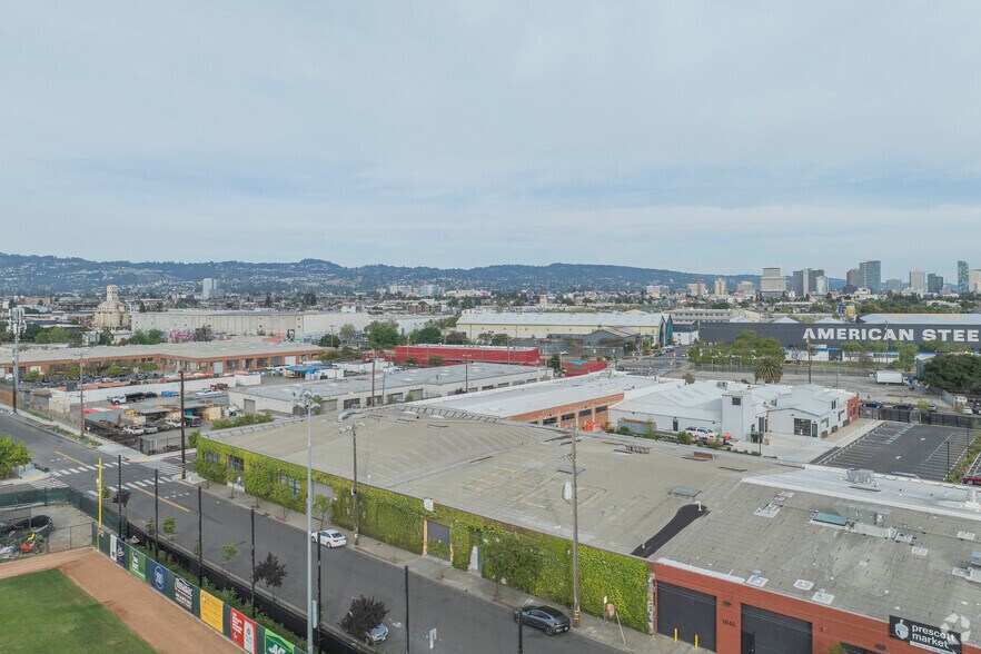 More Photos Of 1850 Campbell St, Oakland Light Distribution For Lease