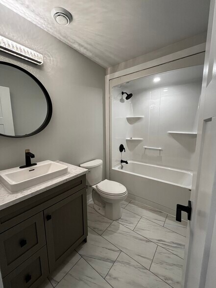 More Photos Of 642 West St W, Prescott Apartments For Sale